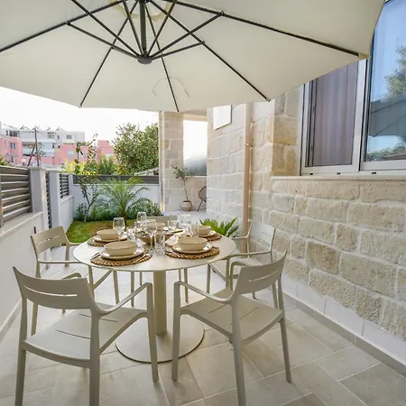 Dida Stone * Chania (Crete)