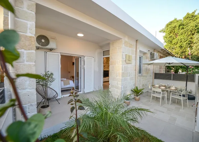 Dida Stone Holiday home *